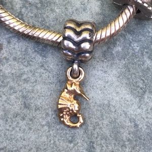 Rare Discontinued Pandora Sea Horse Charm